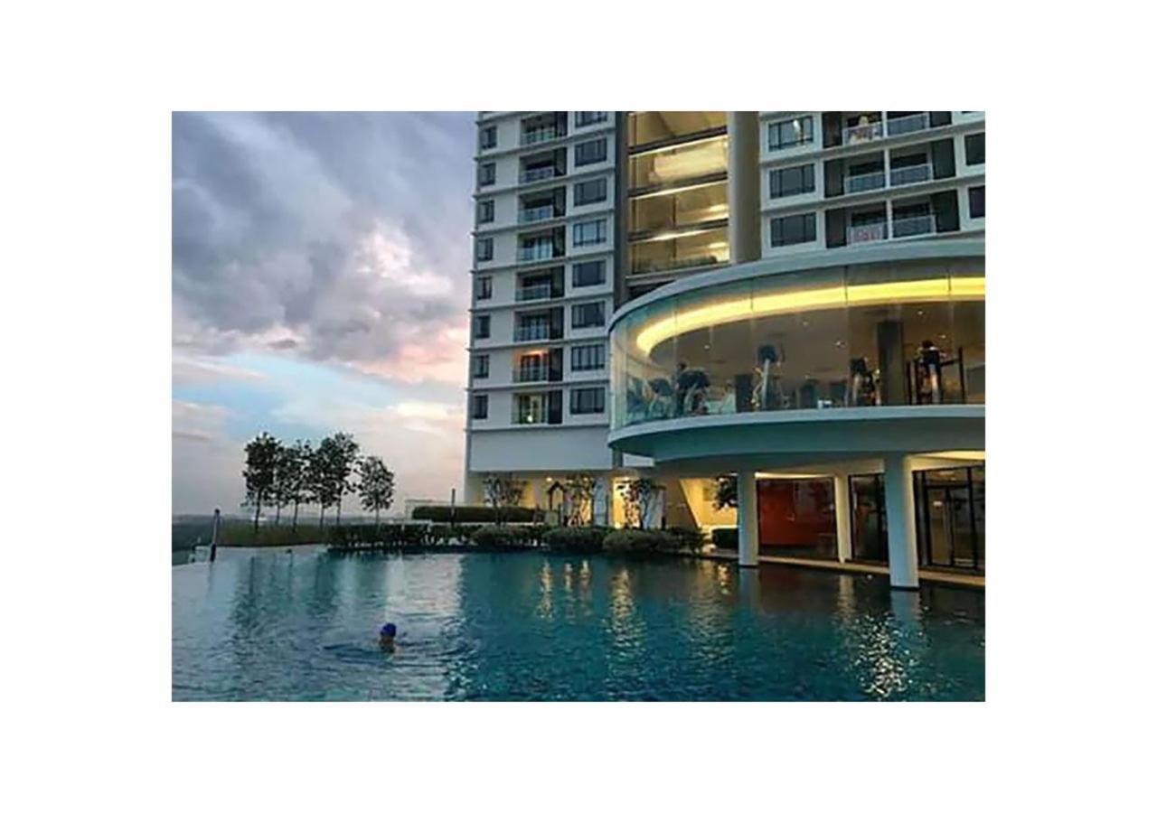 شقة Blue Aesthetic Luxury Seaview 3 Min Drive Sunway بترورث المظهر الخارجي الصورة